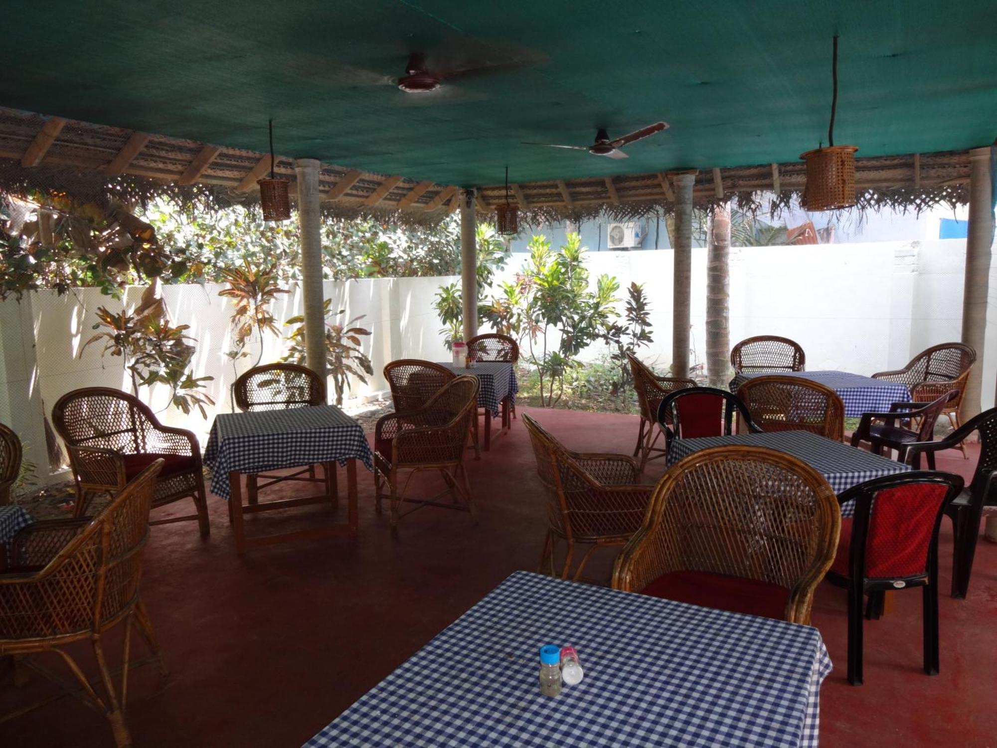 Hotel Thushara Kovalam Eksteriør billede
