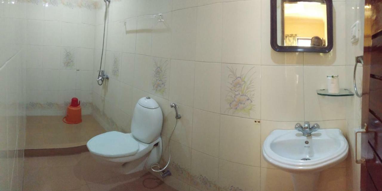 Hotel Thushara Kovalam Eksteriør billede